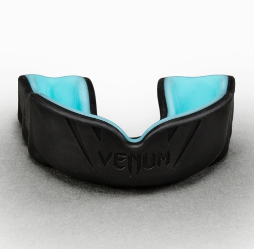 VENUM-0618-669-01.jpg