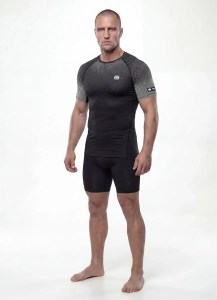 pit-bull-rashguard-ranked_15_19b8ad66-76ba-4c4f-9938-d5bf7c183b88.webp