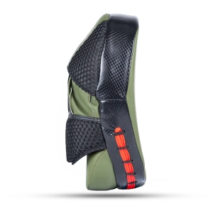 pol_pl_Ultralekkie-lapy-trenera-Camo-Zestaw-2-sztuk-DBX-Bushido-3803_10.webp