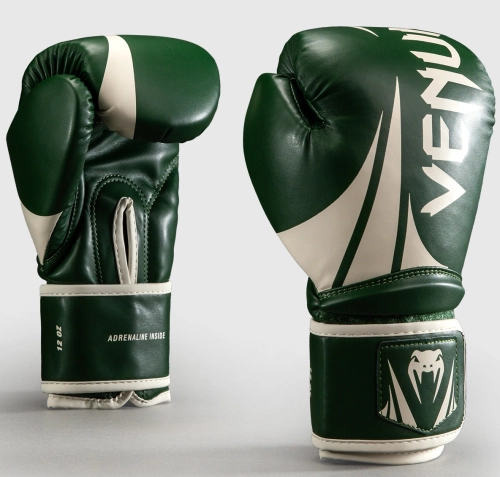 VENUM-06043-695--1.jpg
