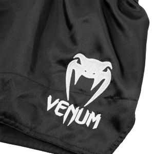 venum-03813-108-xs-venum-03813-108-xs-galery_image_4-short_muay_thai_classic_black_white_1500_04.jpg