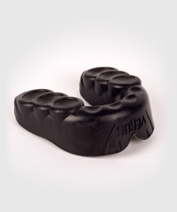 ceb671ecb755965386aca2147932e9adf5b51e6c_MOUTHGUARDS_CHALLENGER_BLACK_KHAKI_SD_04.jpg