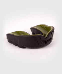 f60fe95974d6c7c9a4b3a78a2aeed8acb84119aa_MOUTHGUARDS_CHALLENGER_BLACK_KHAKI_SD_02.jpg