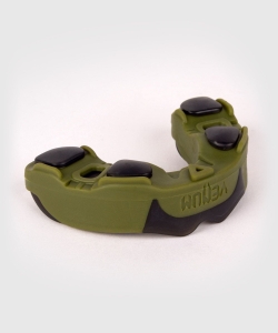 9928fe5f2a19c45c320937a339072ade2ba94165_MOUTHGUARDS_PREDATOR_KHAKI_BLACK_SD_03.jpg