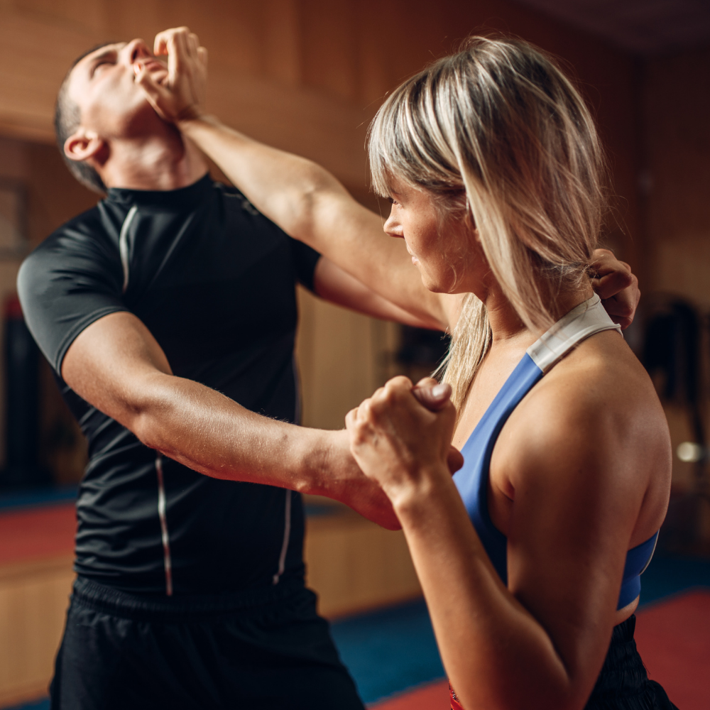 Samoobrona w życiu codziennym, czyli jak przygotować się na niespodziewany atak